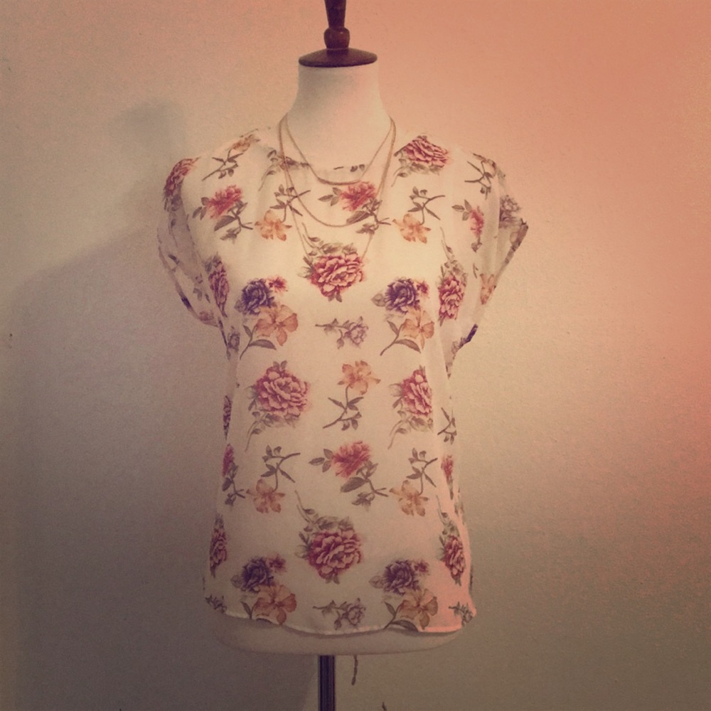 Floral Cream Lined Top